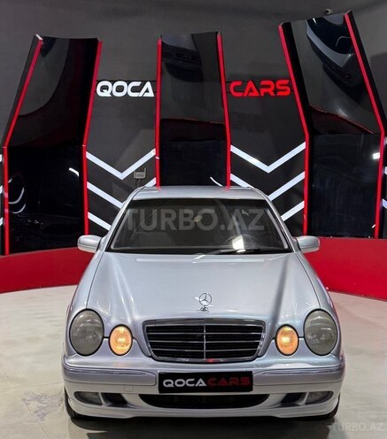 Mercedes E 200 1999, 240,000 km - 2.0 л - Sumqayıt