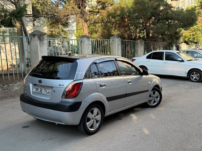 Kia Rio 2007, 292,000 km - 1.5 л - Bakı