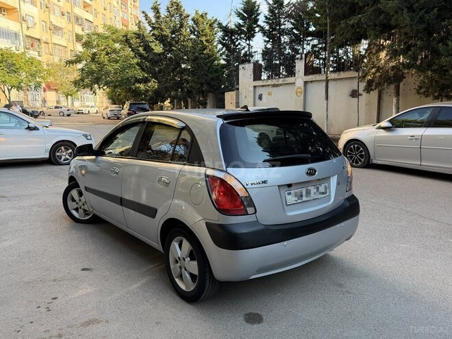 Kia Rio 2007, 292,000 km - 1.5 л - Bakı