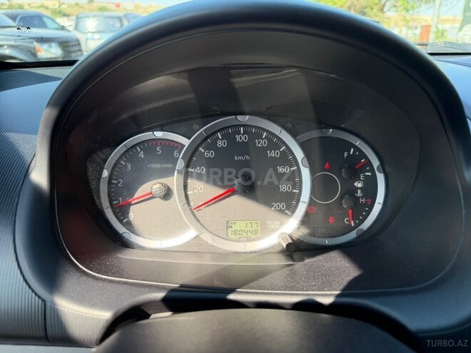 Mitsubishi L200 2015, 180,000 km - 2.5 l - Bakı