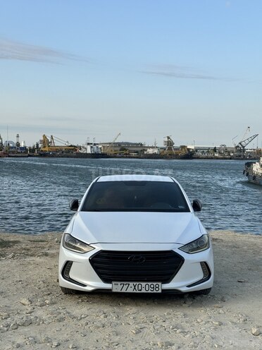 Hyundai Elantra 2017, 297,729 km - 2.0 l - Bakı