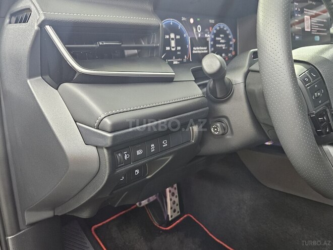 Toyota Camry 2026, 2,500 km - 2.0 l - Bakı