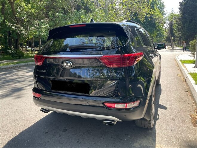 Kia Sportage 2018, 82,000 km - 2.4 l - Bakı