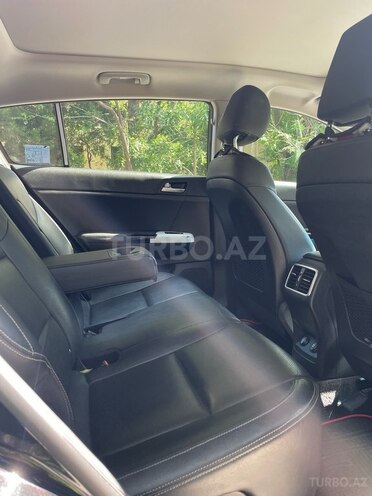 Kia Sportage 2018, 82,000 km - 2.4 l - Bakı