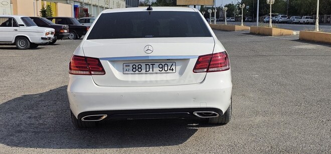 Mercedes E 250 2015, 290,000 km - 2.1 l - Bakı