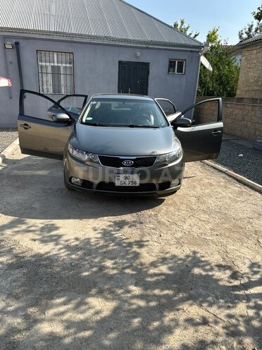 Kia Cerato 2011, 289,000 km - 1.6 l - Tovuz