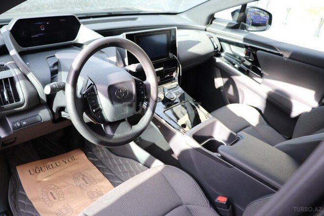 Toyota bZ4X 2023, 30,000 km - 0.0 l - Bakı