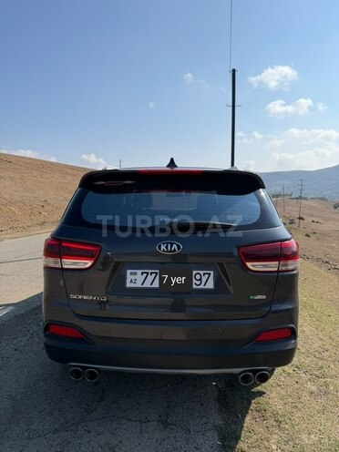 Kia Sorento 2016, 171,000 km - 2.0 l - Yardımlı
