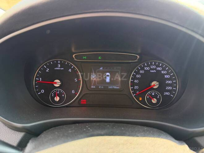 Kia Sorento 2016, 171,000 km - 2.0 l - Yardımlı