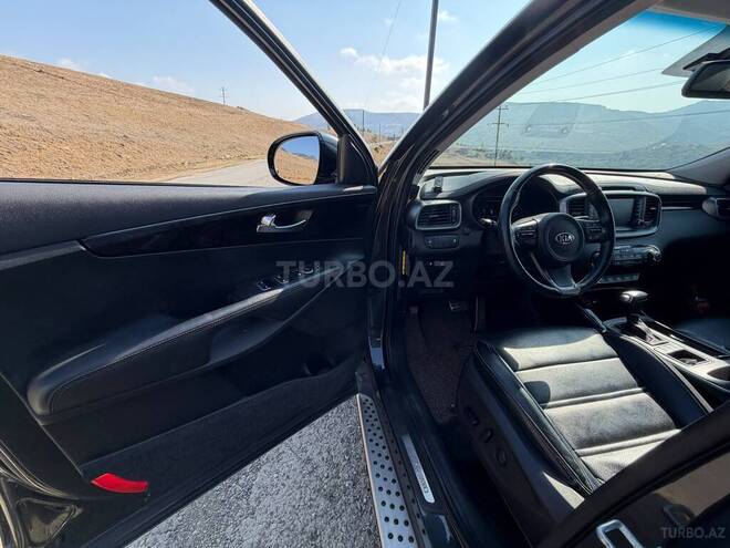 Kia Sorento 2016, 171,000 km - 2.0 l - Yardımlı