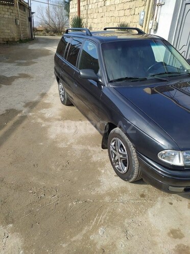 Opel Astra 1996, 200,000 km - 1.6 l - Bakı