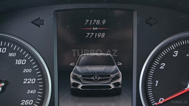 Mercedes GLC 300 4MATIC 2019, 77,000 km - 2.0 l - Bakı
