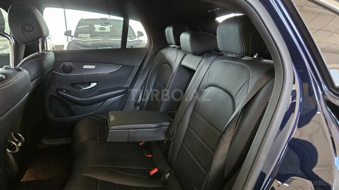 Mercedes GLC 300 4MATIC 2019, 77,000 km - 2.0 l - Bakı