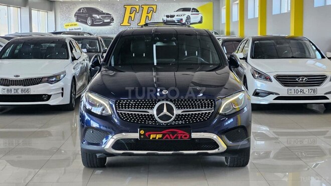 Mercedes GLC 300 4MATIC 2019, 77,000 km - 2.0 l - Bakı