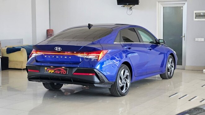 Hyundai Elantra 2025, 13,000 km - 2.0 l - Bakı