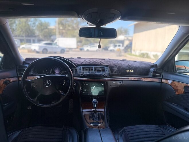Mercedes E 220 2004, 300,000 km - 2.2 l - Bakı