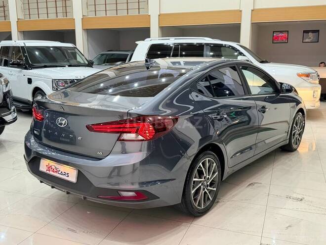 Hyundai Elantra 2019, 172,603 km - 1.6 l - Sumqayıt