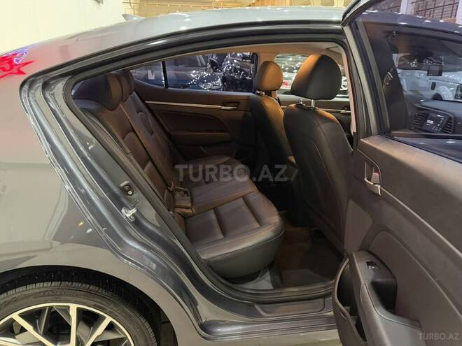 Hyundai Elantra 2019, 172,603 km - 1.6 l - Sumqayıt