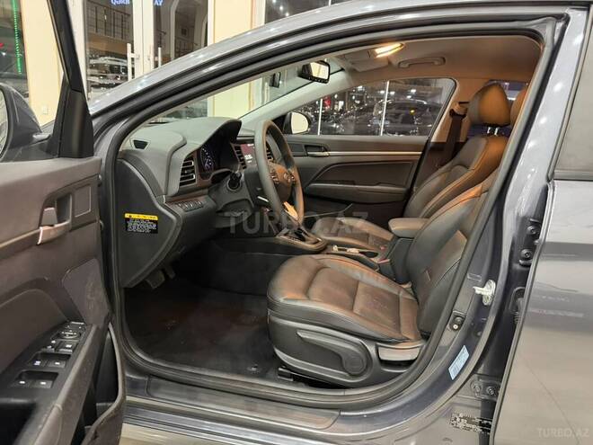 Hyundai Elantra 2019, 172,603 km - 1.6 l - Sumqayıt