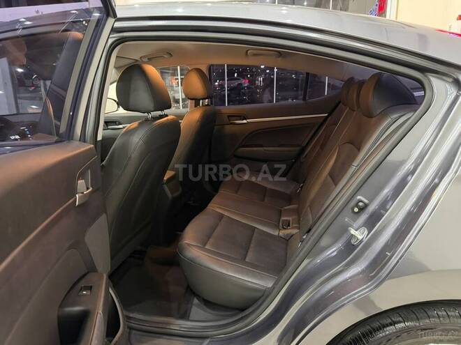 Hyundai Elantra 2019, 172,603 km - 1.6 l - Sumqayıt