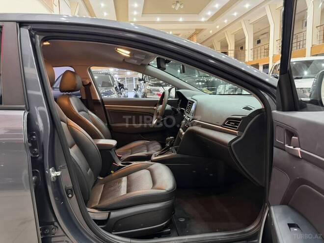 Hyundai Elantra 2019, 172,603 km - 1.6 l - Sumqayıt