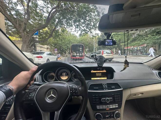 Mercedes C 250 2011, 270,000 km - 1.8 l - Bakı