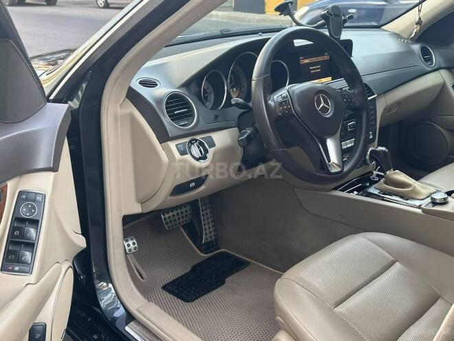 Mercedes C 250 2011, 270,000 km - 1.8 l - Bakı