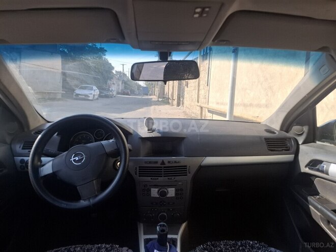 Opel Astra 2005, 317,000 km - 1.6 l - Bakı