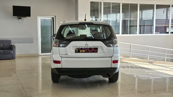 Mitsubishi Outlander 2008, 76,000 km - 2.4 l - Bakı
