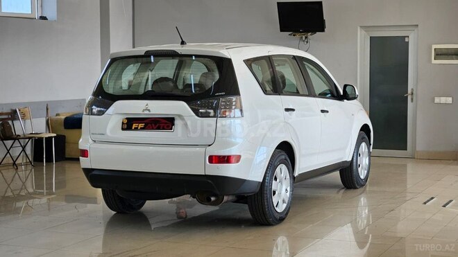 Mitsubishi Outlander 2008, 76,000 km - 2.4 l - Bakı