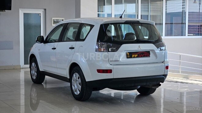 Mitsubishi Outlander 2008, 76,000 km - 2.4 l - Bakı