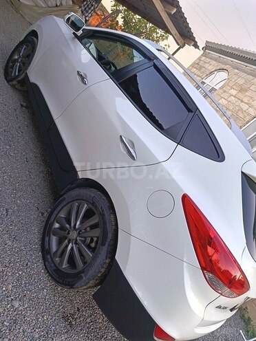 Hyundai ix35 2010, 290,000 km - 2.0 l - Yevlax