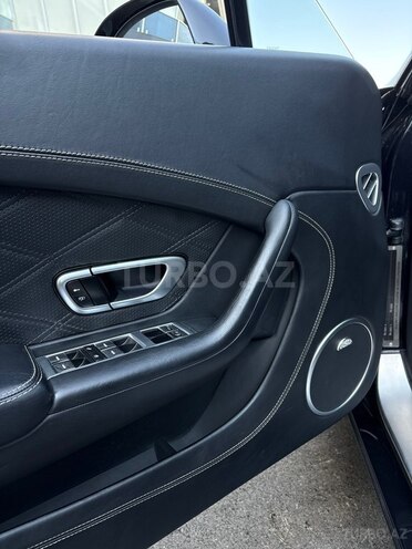 Bentley  2014, 118,000 km - 4.0 l - Bakı