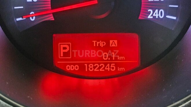 Kia Sorento 2011, 182,500 km - 2.4 l - Bakı