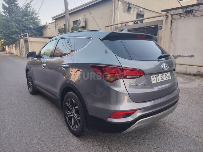 Hyundai Santa Fe 2017, 244,000 km - 2.0 л - Bakı