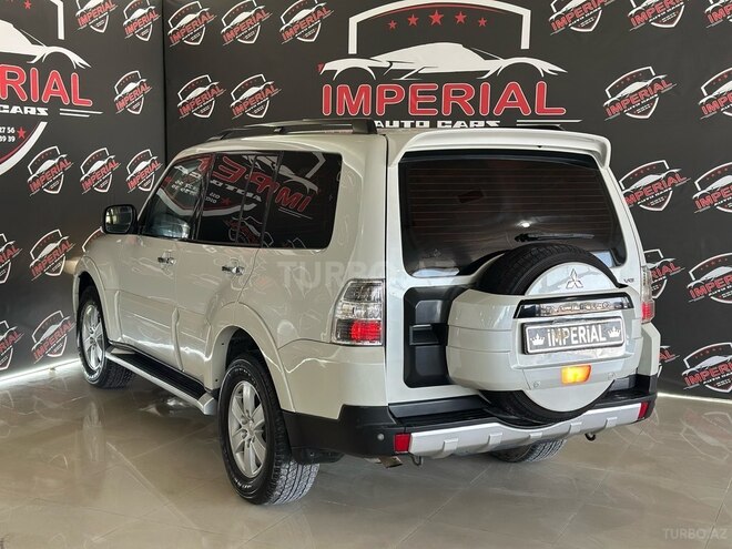 Mitsubishi Pajero 2008, 193,000 km - 3.0 л - Bakı