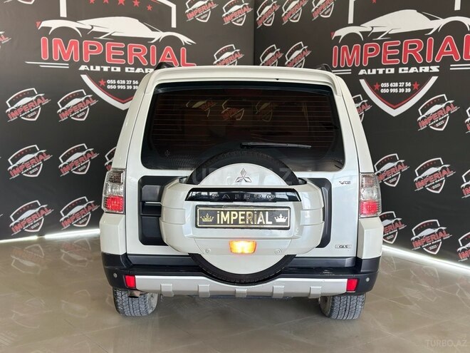 Mitsubishi Pajero 2008, 193,000 km - 3.0 л - Bakı