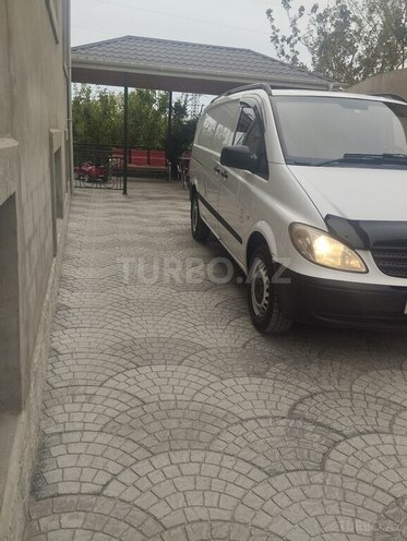 Mercedes  2009, 231,000 km - 2.1 l - Sumqayıt