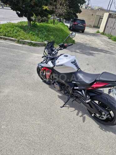 Suzuki  2024, 9,200 km - 1.0 л - Bakı