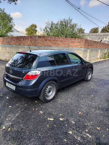 Opel Astra 2006, 270,000 km - 1.4 l - Mingəçevir