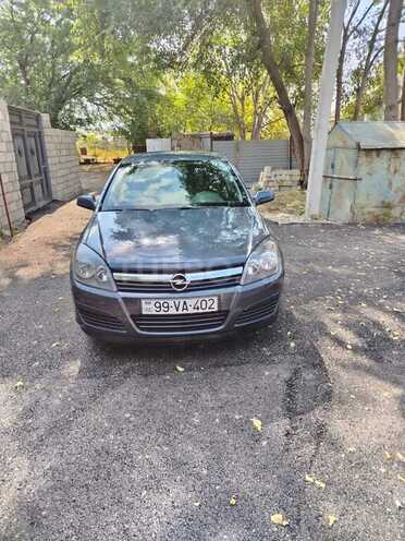 Opel Astra 2006, 270,000 km - 1.4 l - Mingəçevir