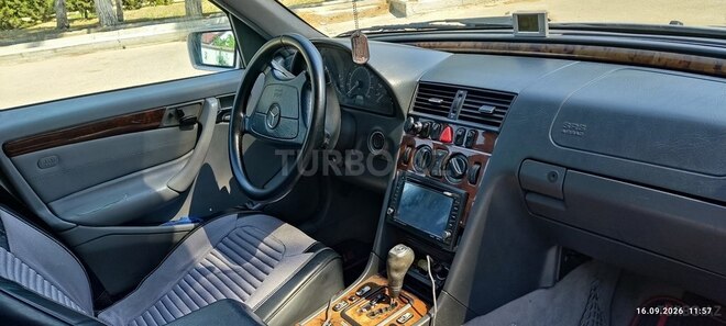 Mercedes C 230 1999, 365,321 km - 2.3 l - Bakı