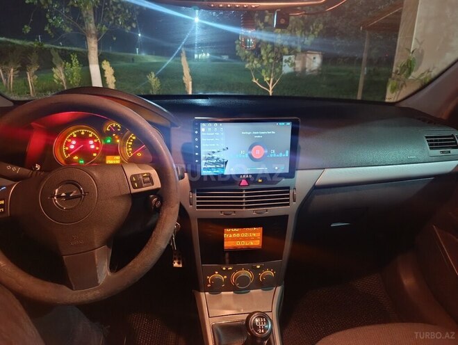 Opel Astra 2005, 258,000 km - 1.4 l - Astara