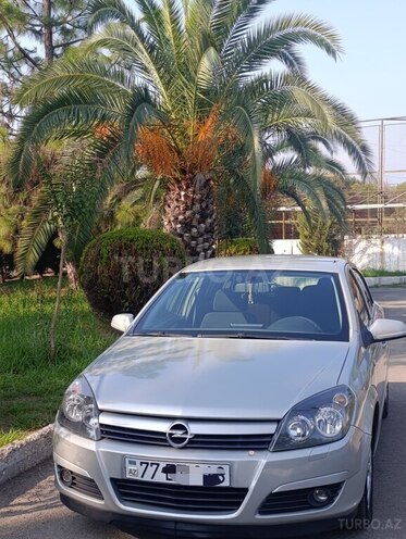 Opel Astra 2005, 258,000 km - 1.4 l - Astara