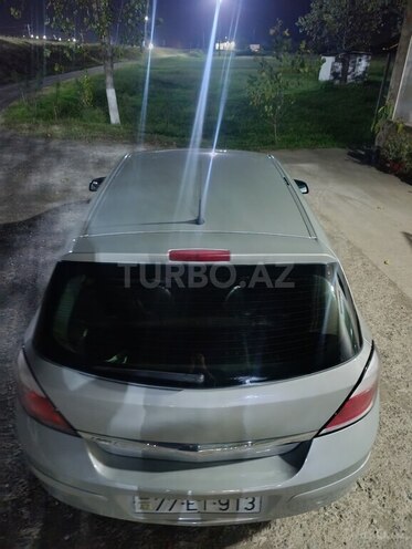Opel Astra 2005, 258,000 km - 1.4 l - Astara