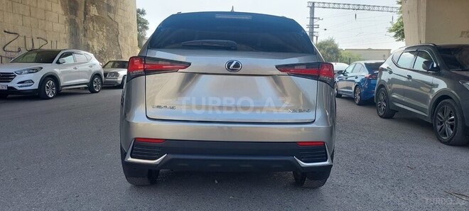 Lexus NX 200 2018, 100,000 km - 2.0 l - Bakı