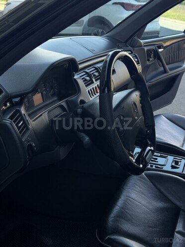 Mercedes E 320 2001, 300,000 km - 3.2 л - Lənkəran