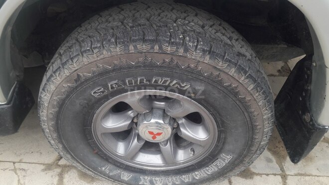 Mitsubishi Pajero 1996, 443,290 km - 2.8 л - Bakı