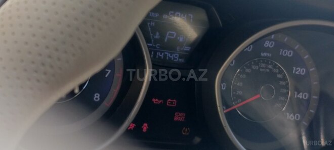 Hyundai Elantra 2015, 184,671 km - 1.8 л - Mingəçevir