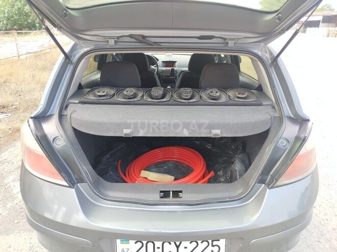 Opel Astra 2006, 302,000 km - 1.4 l - Gəncə